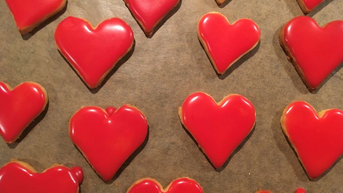 Während der digitalen Weihnachtsbäckerei der khg Göttingen wurden zahlreiche Plätzchensorten gebacken. Foto: khg Göttingen