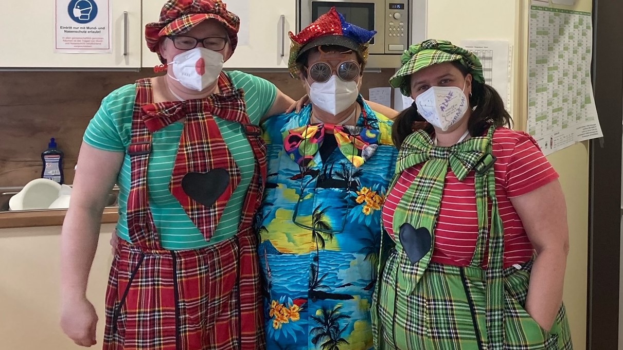 Karneval in der Tagespflege St. Vinzenz in Gieboldehausen | Foto: Caritas Südniedersachsen